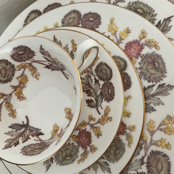 Wedgwood Bone China Lichfield Pattern 5-Piece Place Setting Vintage 1960… - Picture 4 of 5